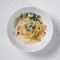 Паста с креветками и шпинатом, 300гр