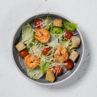 Салат Цезарь с креветками
