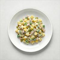 Салат Столичный с курой 100г