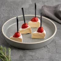 КАНАПЕ БРИ С КЛУБНИКОЙ 35Г ГАСТРОНОМИЯ