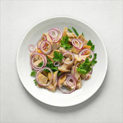 Грузди соленые с луком