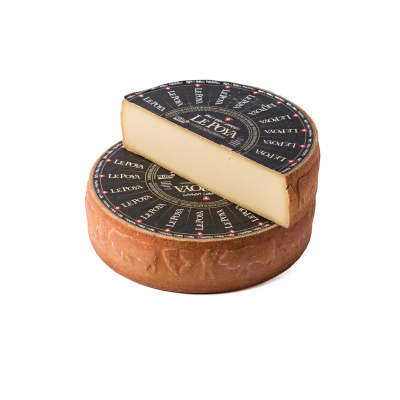 Сыр Маргот Фромаджес Ле Пойа твердый 50% Швейцария